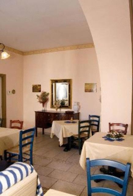 Tavernola - Locanda Di Campagna バッティパーリア エクステリア 写真