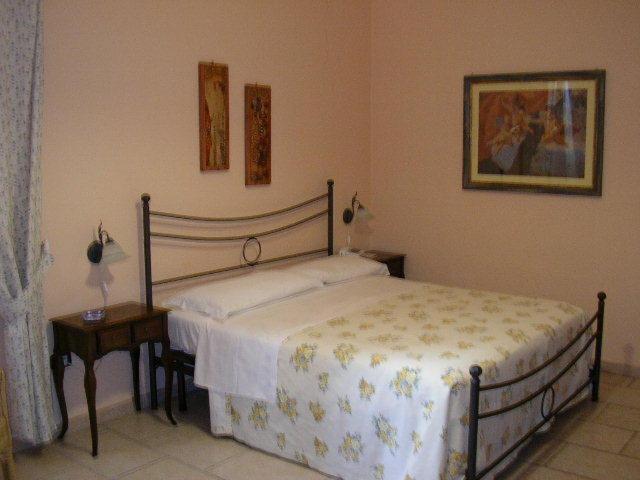 Tavernola - Locanda Di Campagna バッティパーリア 部屋 写真