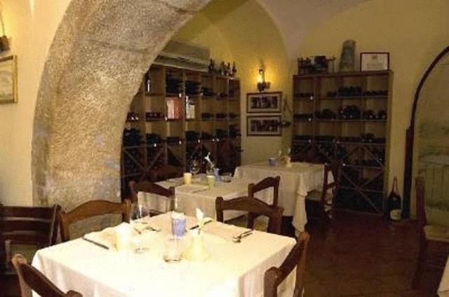 Tavernola - Locanda Di Campagna バッティパーリア エクステリア 写真